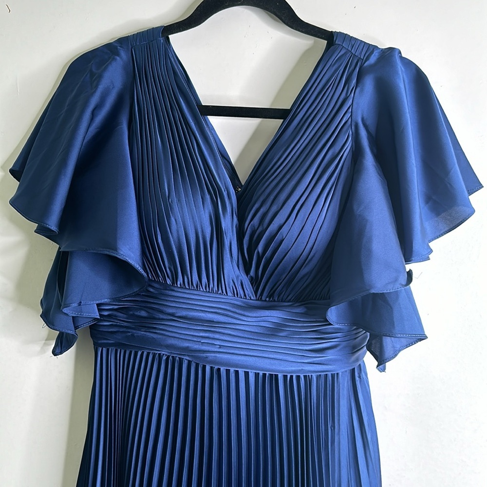 Mac duggal pleaded midi dress flowwy sleeves built i bra size 6 cocktail party - Picture 11 of 16
